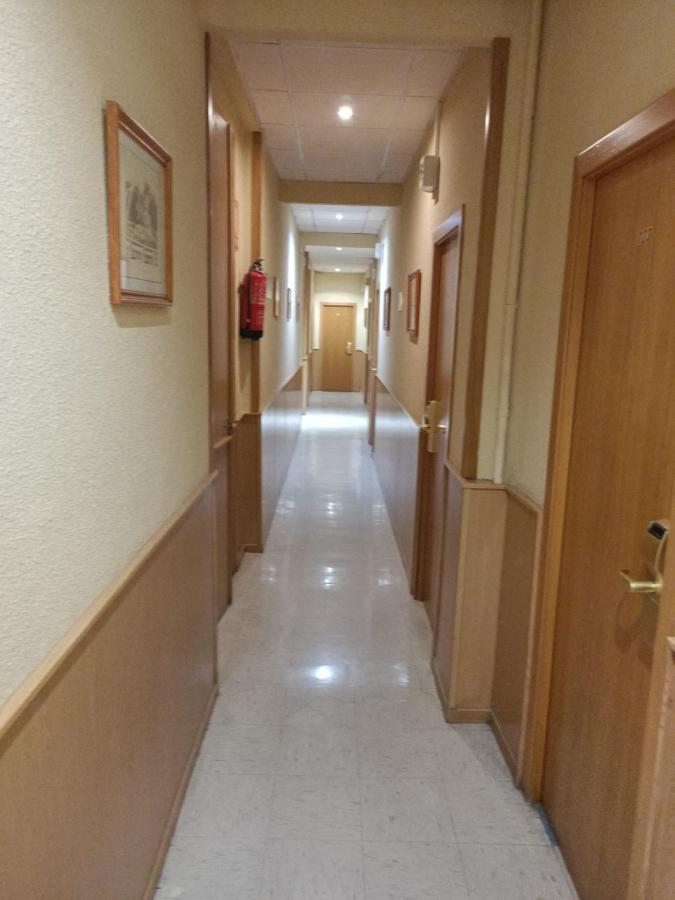 Hostal Continental Madrid Exterior foto